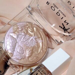 ⚡️🍹Rodin Siren Luxery Illuminating Powder